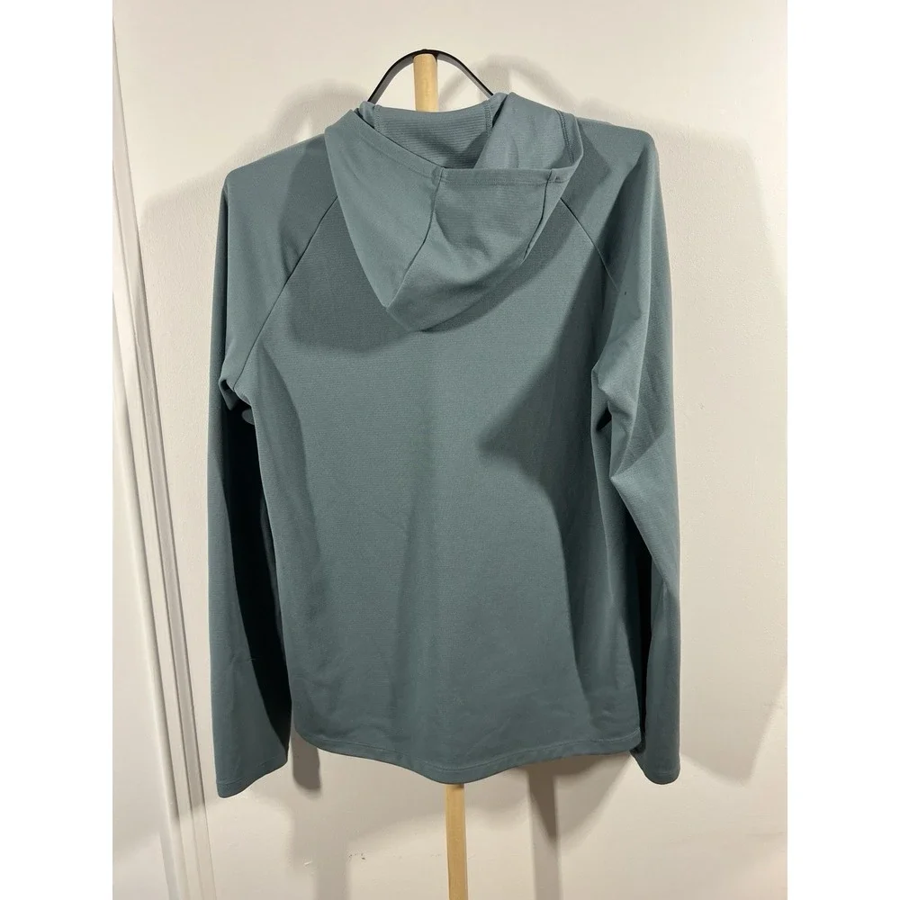 The North Face Hooded Performance Shirt Mens Blue Gray NF0A53B5 Long Sleeve